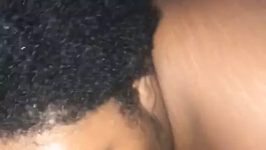 İri güzel kadın boşalma