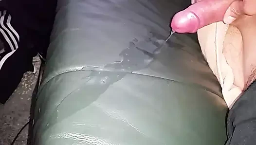 kanepede istenmeyen cum