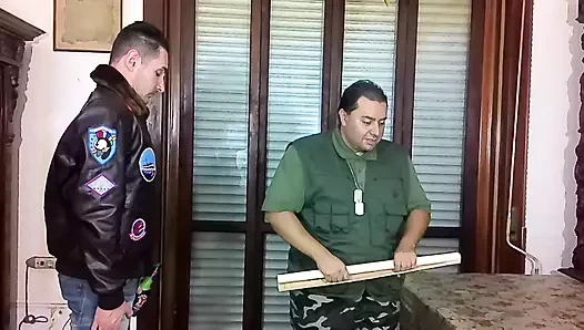 Top gun xxx parodisi veronica belli'i sikiyor