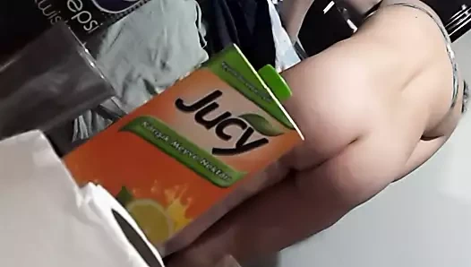 çıplak gf dipsiz gösterilen büyük göt