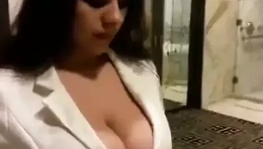 o kim? lütfen tanımla?