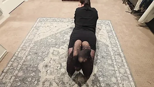 Victoria Godess bacaklarına boşalmama izin veriyor