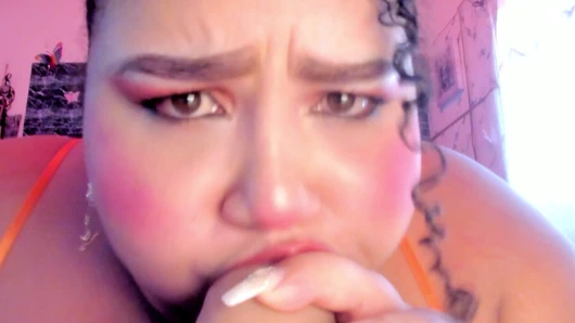 Dolgun ağzımla aşkla dolu zengin bir sakso