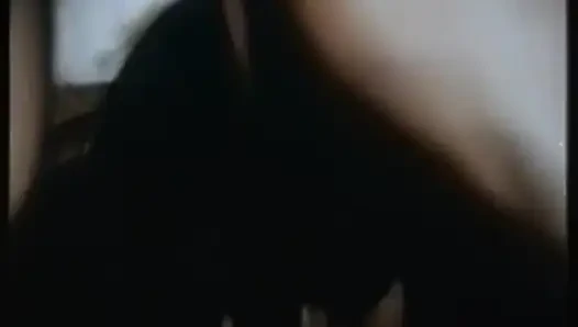 Valery ve Jessica'nın sıcak dudakları