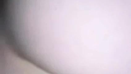 un mec se branle sur ma femme