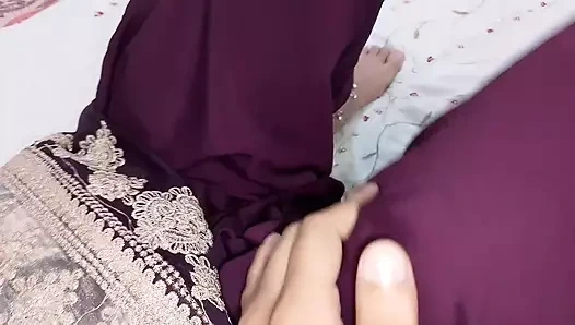 Hintli xxx çok güzel sikişiyor