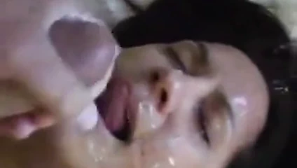 Kirli konuşurken karısı top yalama