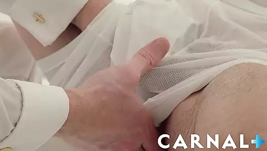 Masonicboys kutsal dilf legrand wolf parmakları bağlı bakire kilise twink