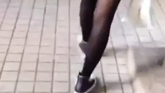 Asyalı orta yaşlı seksi kadınlar