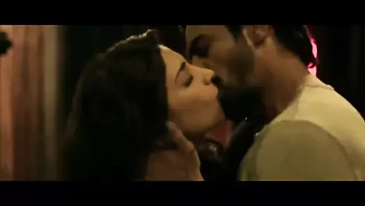 Shruti hassan orgazmı