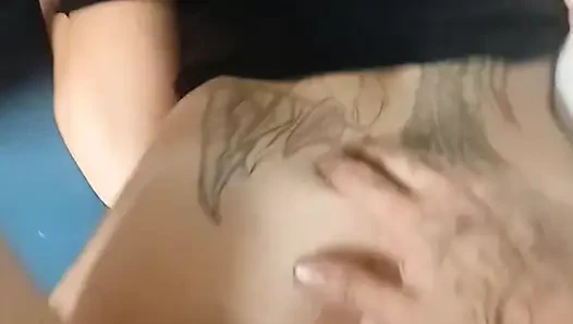 Babam beni kesinlikle yüksek sesle yapıyor