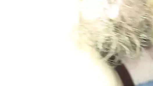 Harika bir lanetten sonra beni tekrar kurtarmayı seviyor