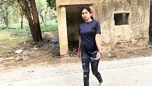 Hintli Asyalı yeni evli bahu yanlışlıkla sert sikiliyor tharki sasurji- sasur bahu seks videosu.