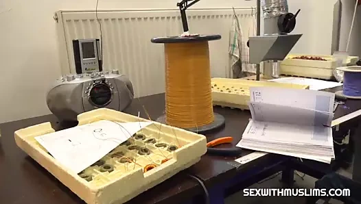 Müslüman sevgilim alır çubuk içinde ona am