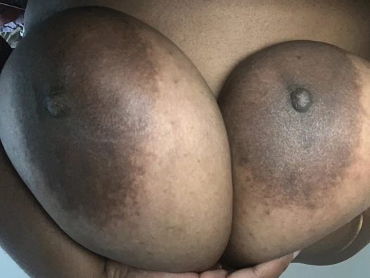 Sıçrama – sikişirken ne kadar büyük göğüsler ses çıkarmalı