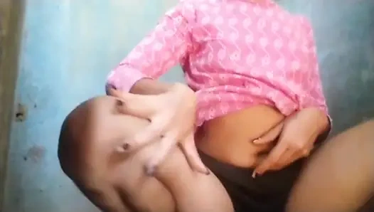 Indian village girl viral mms  in bathroom