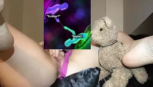 SAUDI-ARABIAN SNOWHITE- MUSLIM WHORE WITH SHAVEN PINK PUSSY MASTURBATE& MOANING- ASMR REAL ORGASM-BEST AMATEUR-LOS ANGELES-USA