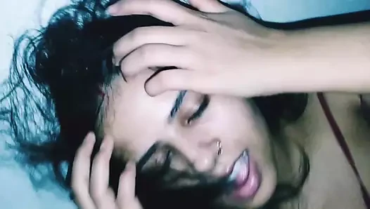 Latika - üvey erkek kardeşle önden sikiş