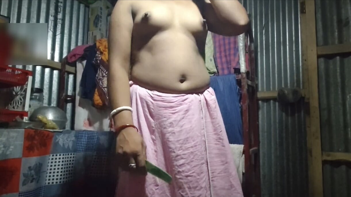 Indian Desi bhabhi medium ass and dewar por