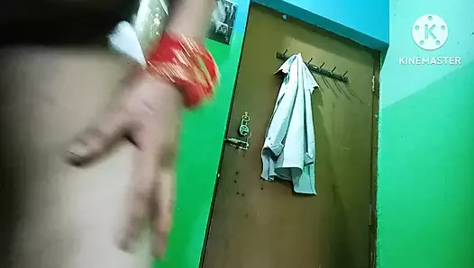 Hintli teyze sert domaltarak seks yapıyor - seksi vücutlu Hintli kız, büyük göğüsler, büyük göt