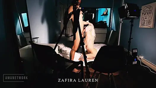 Faphouse modeli Zafira Lauren ile kamera arkası