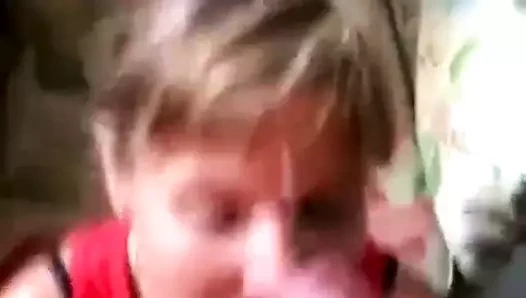 sarışın karısı alır bir yüz