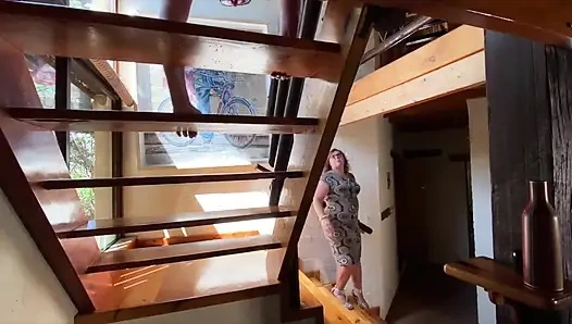 Dominatrix sahibe April - meditasyon sigara içme