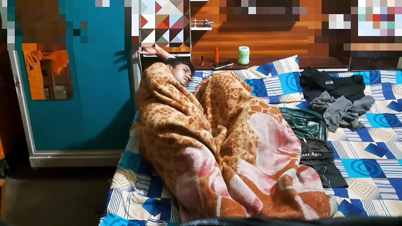 Hintli desi chudai harika Amerikalı üvey annesi ve üvey oğlu için video