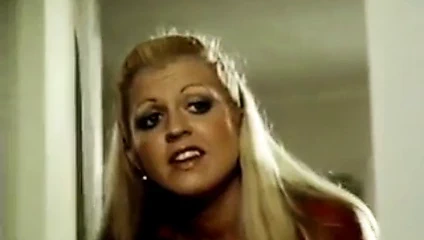 Juliet anderson, john holmes, jamie gillis içinde klasik sikme