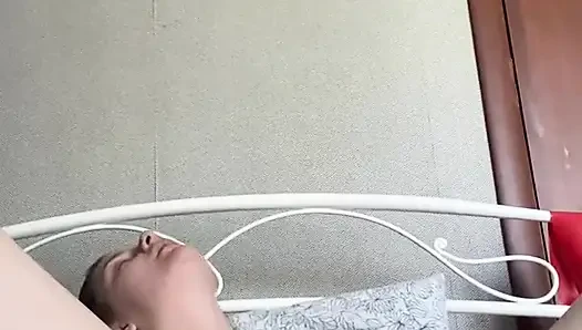 Kendimi okşuyorum
