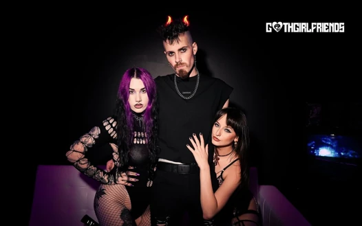 Gotik tanrıça doms lana smalls