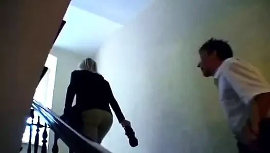 Sarışın amatör amcık derin parmaklanıyor yakın çekim