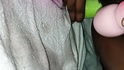 Sexy bhabhi ko louki se bahut maja aaya