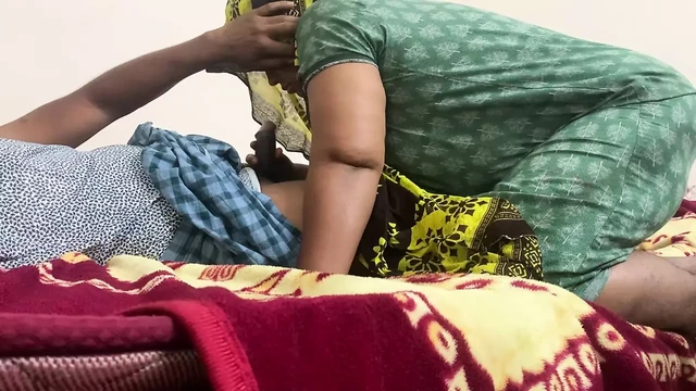 Дези невестку трахнул брат муж с кримпаем и жестким трахом