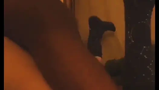 Arka çekimler ve dölleme kadar eğilimli sikiş!