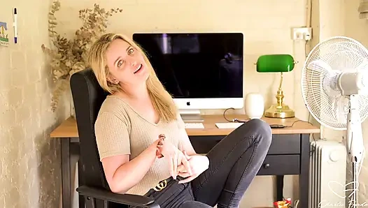 Röportaj: Charlie Forde'un yer aldığı havuzlarda sikişiyor