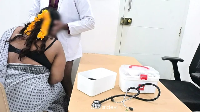 Indian horny doctor got a nice blowjob from a patient lady