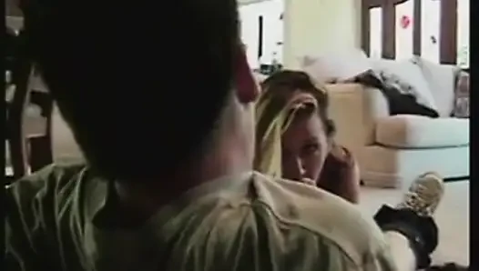 Seksi büyük memeli sarışınla anal sikiş