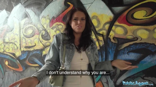 Public Agent - bana ıslak amcığını çok mutlu ettiğini söyledi