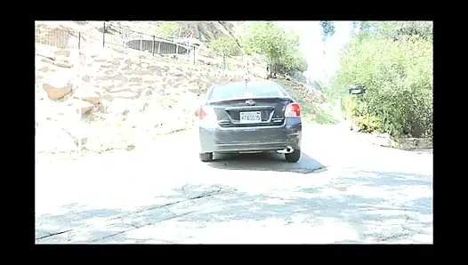 Jessie sert sürmek istiyor