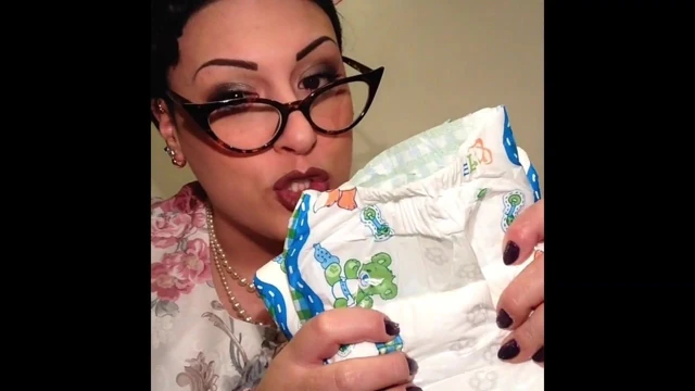 Abdl üvey anne nera azarlıyor