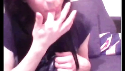 Amatör ts yalıyor kendi boşalmak