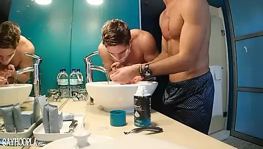 Parçalanmış genç adam: Adam Mcbride