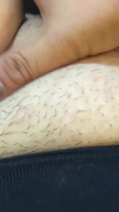 Ateşli bir şekilde uyandım ve dürtüsünü geri tutmadım ve orgazm olana kadar çok iyi mastürbasyon yaptım | Klip 1