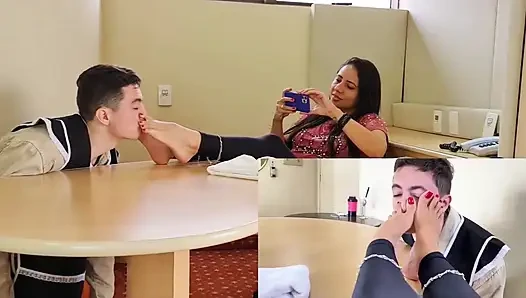 Seksi baskın hizmetçi şovenist büyük patronu cezalandırıyor