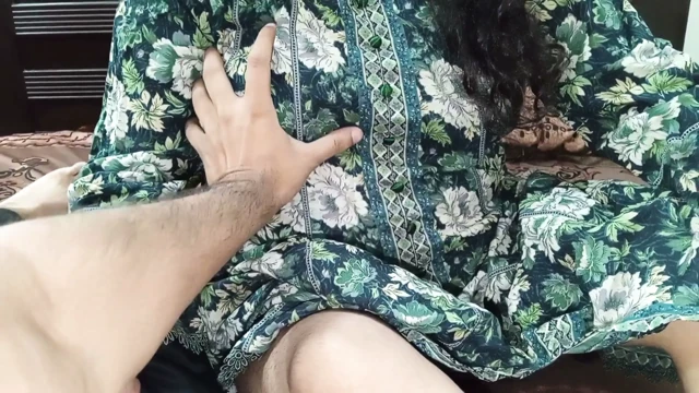 Bu Hintli Karı Koca Gerçek Romantizmin Asla Eskimediğini Kanıtlıyor