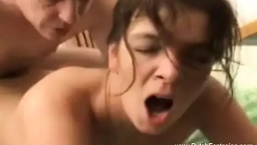 Bir abanoz kedi oynama