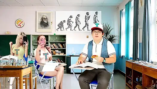 TORCELINI. School. Biologieles 7. Leraar Wixter. SFW