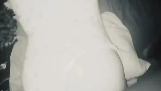 Kocamın arkadaşı beni tekrar sikiyor (sıkı beyaz amcıkta büyük zenci yarağı)