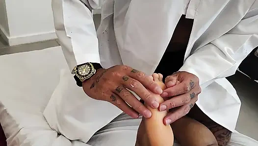 Yaramaz Terapist Masaj Cüce ile Seks Yaptı